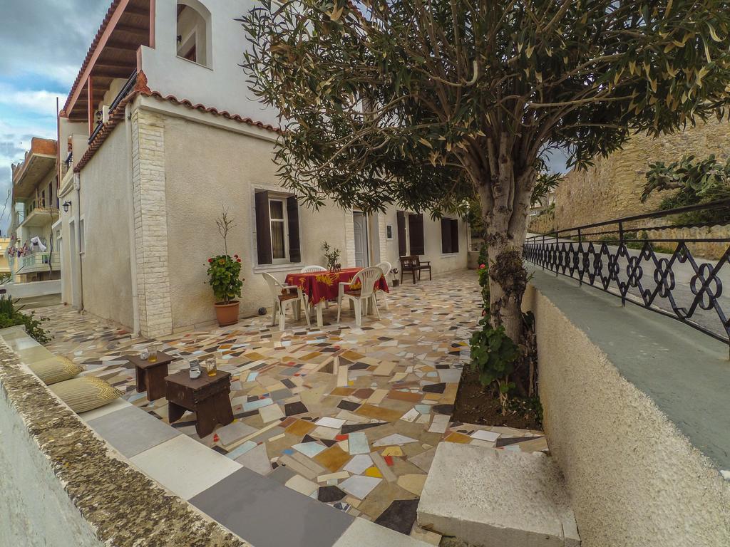 Venezian Castle House Apartamento Kíssamos Exterior foto